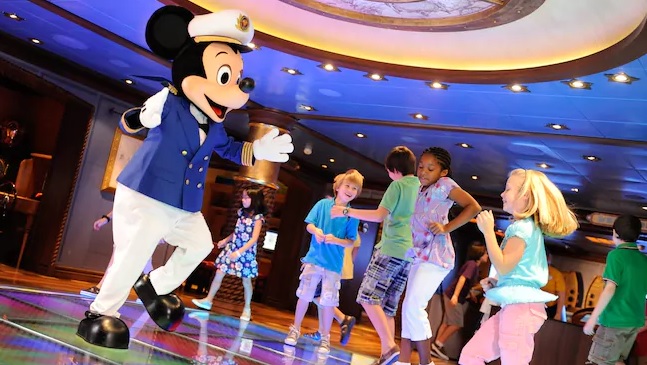 Disney Cruise Line Youth Clubs have many activities to keep your kids busy