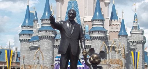 Walt Statue