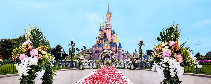 Disneyland Paris April 2021