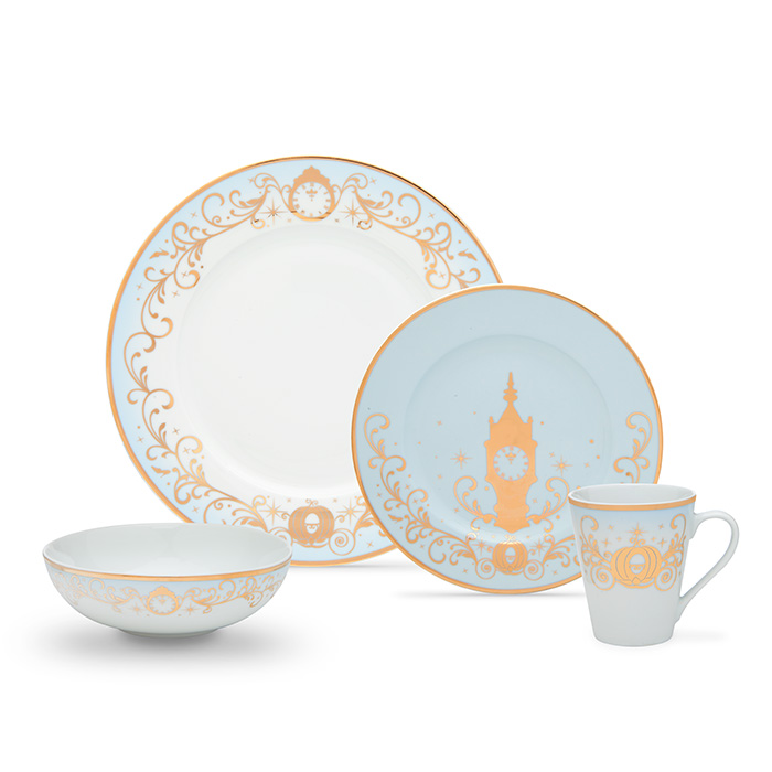This 16 Piece Disney Dinner Set Is Absolutely Dazzling Mickeyblog Com