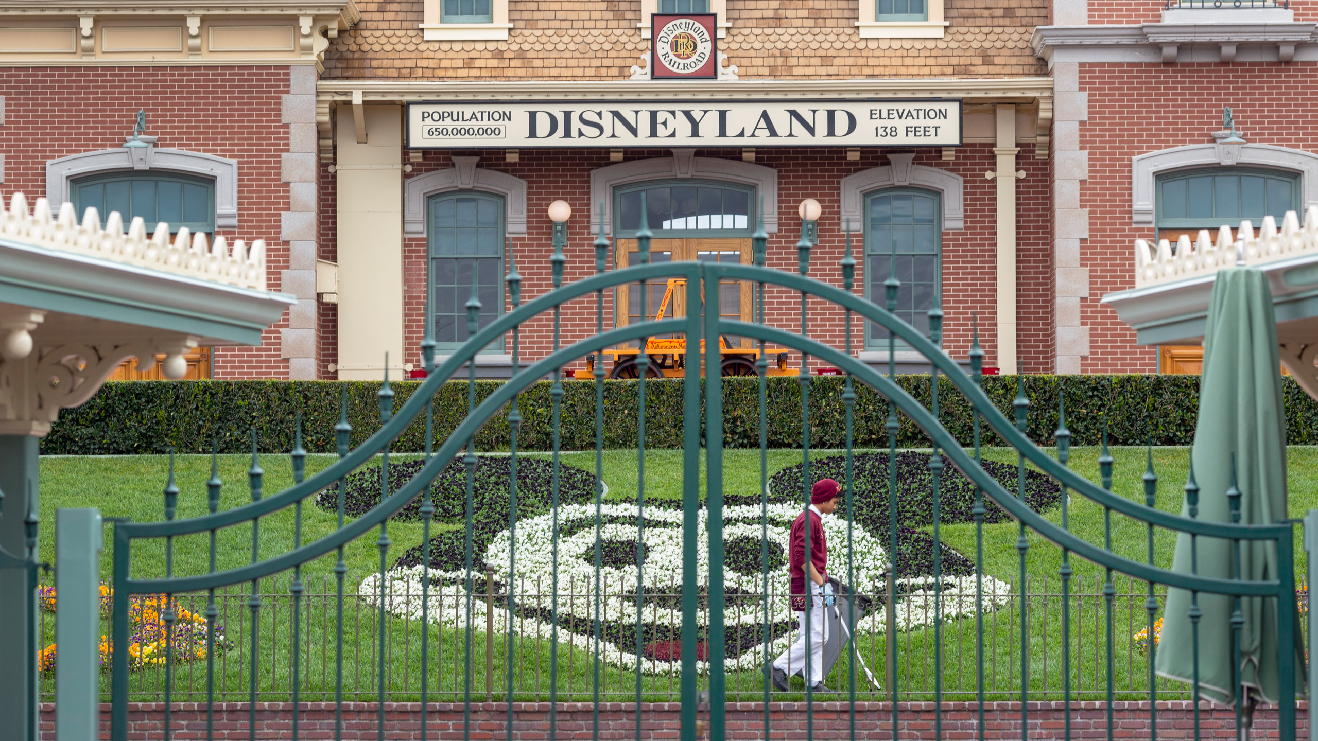 Disneyland Gate