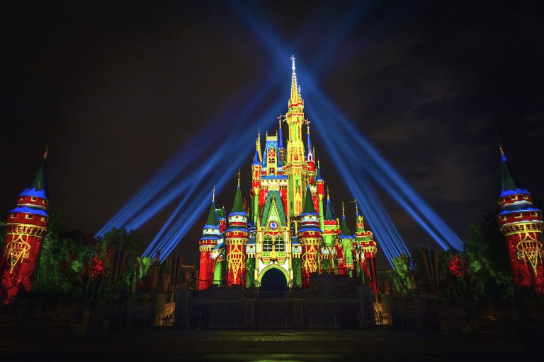 Walt Disney World Adds and Adjusts Park Hours For This Year&#39;s Holiday Season - www.bagsaleusa.com/product-category/classic-bags/