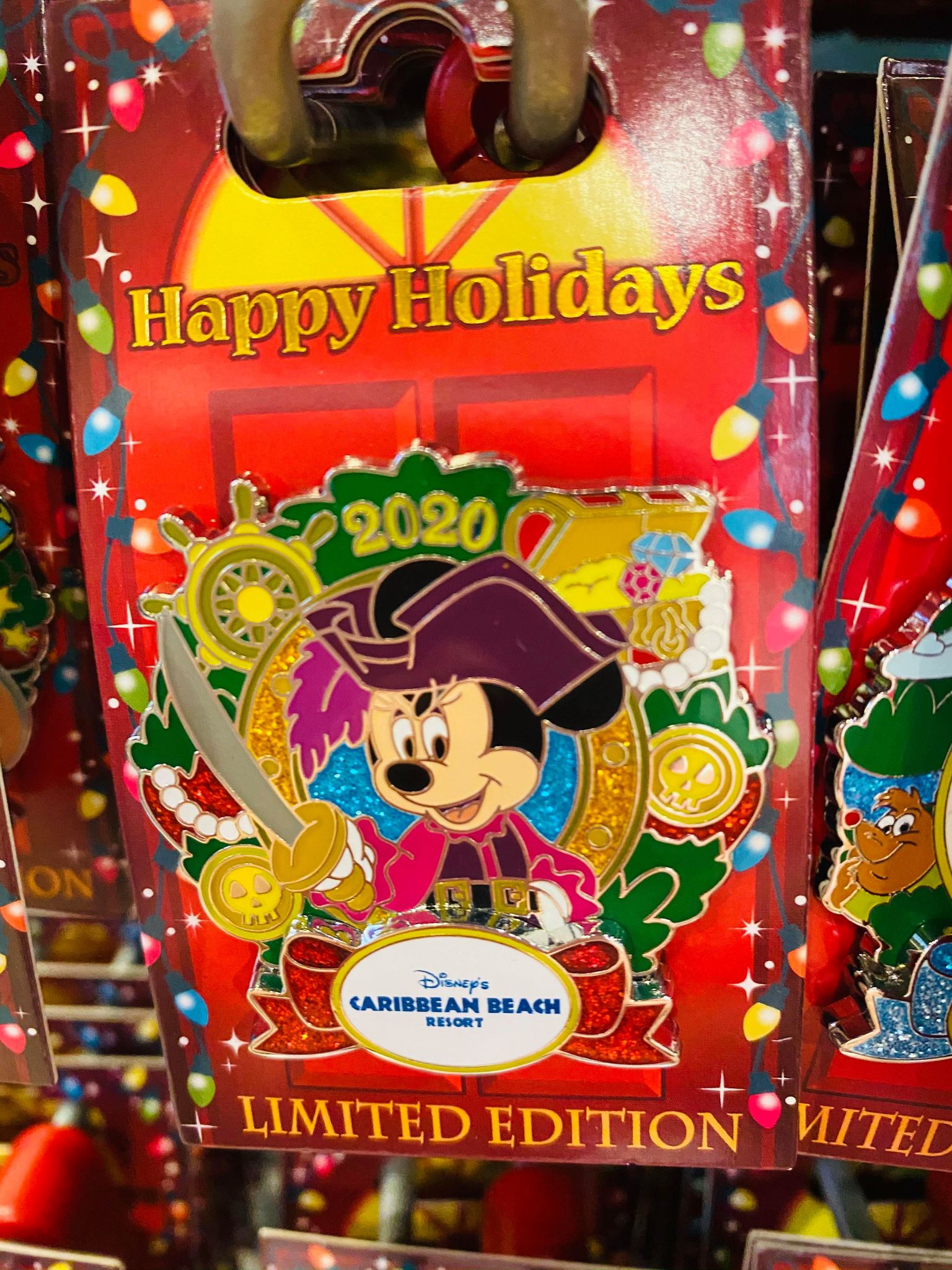 New Disney Daisy Duck Caribbean Beach Resort Christmas Pin Happy Holidays 2013 