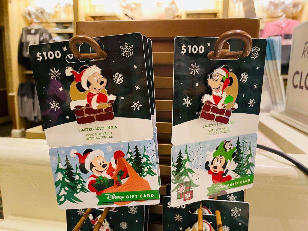 Mickey Mouse Holiday Gift Set 