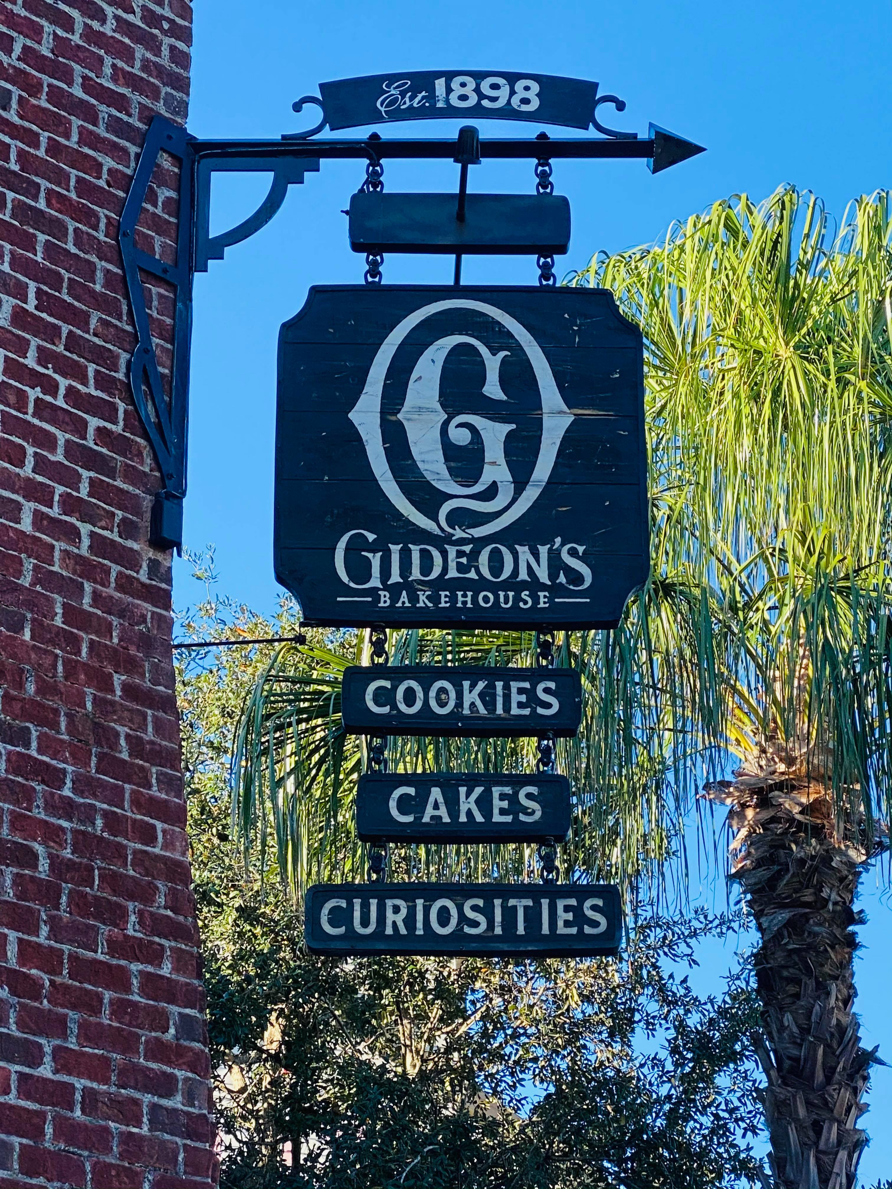 gideons sign