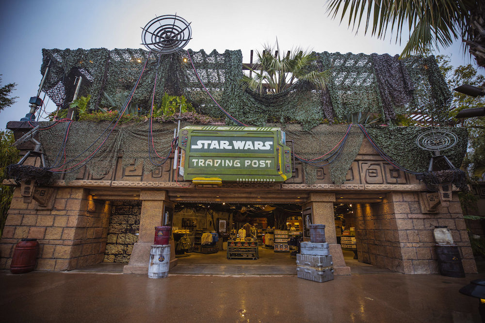 Star Wars Trading Post, Disneyland Resort