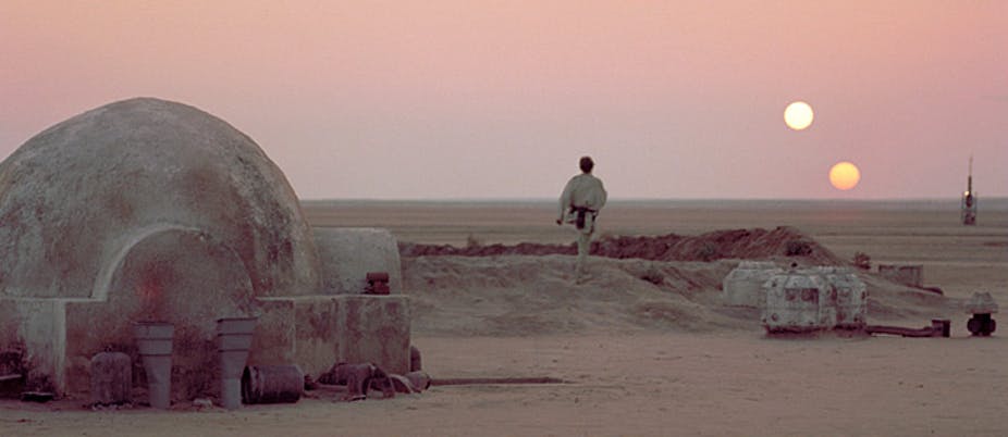 Twin Suns, Luke, Tatooine