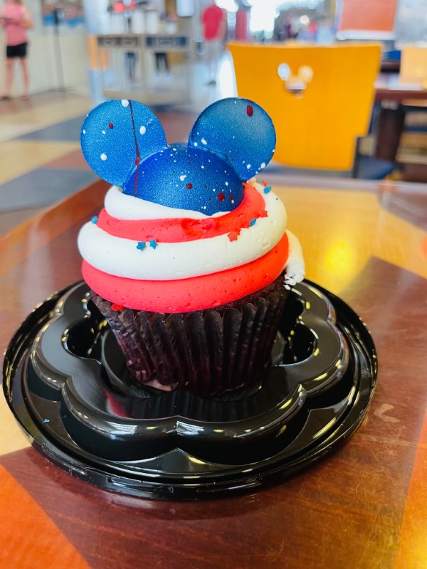 patriotic cupcake