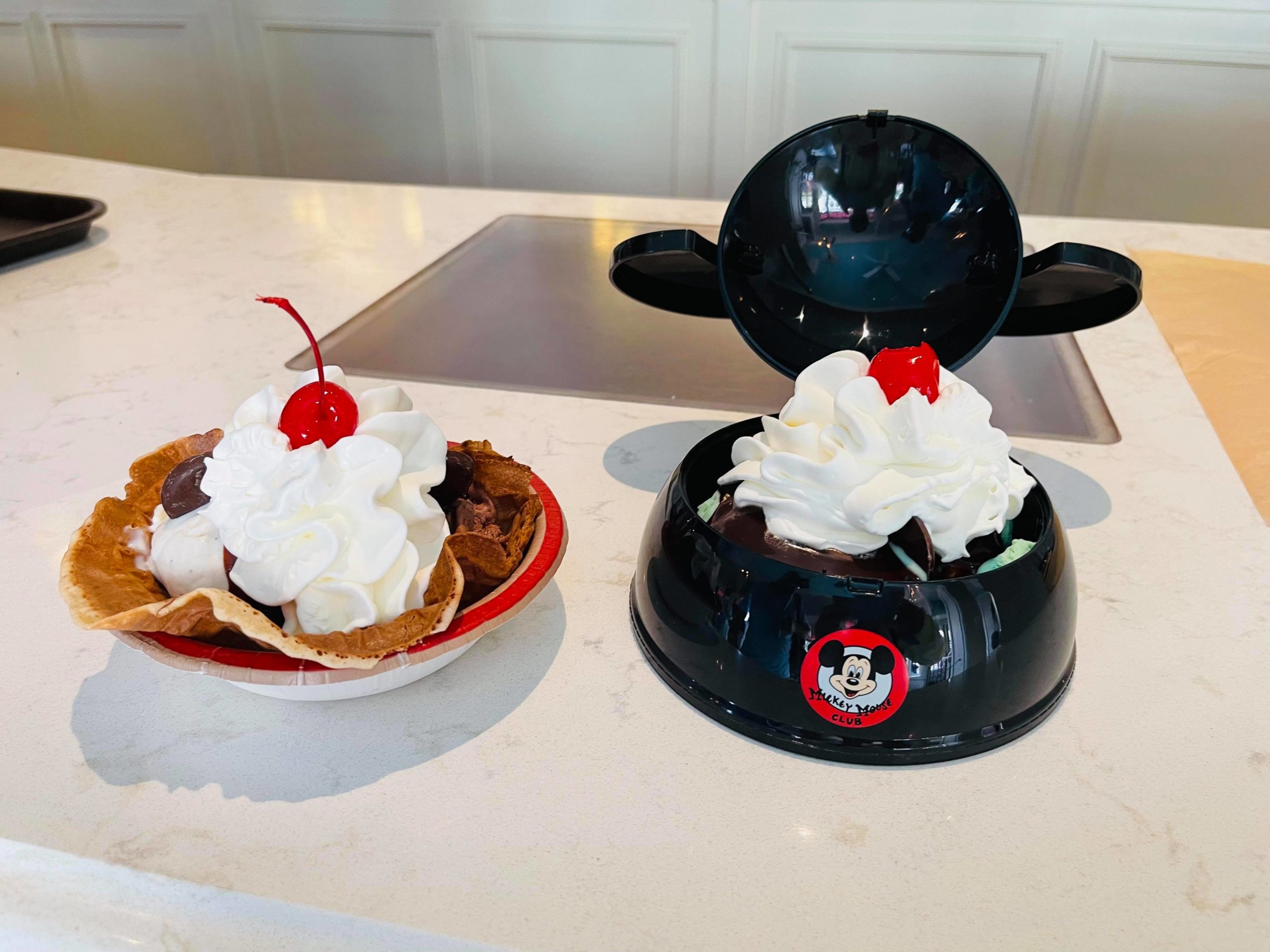 Mickey Kitchen Sink Sundae - Picture of Plaza Ice Cream Parlor, Orlando -  Tripadvisor