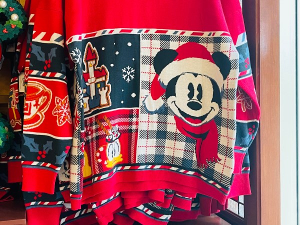 2022 Small Disney Mickey Seasons Greetings Spirit Jersey Sweater