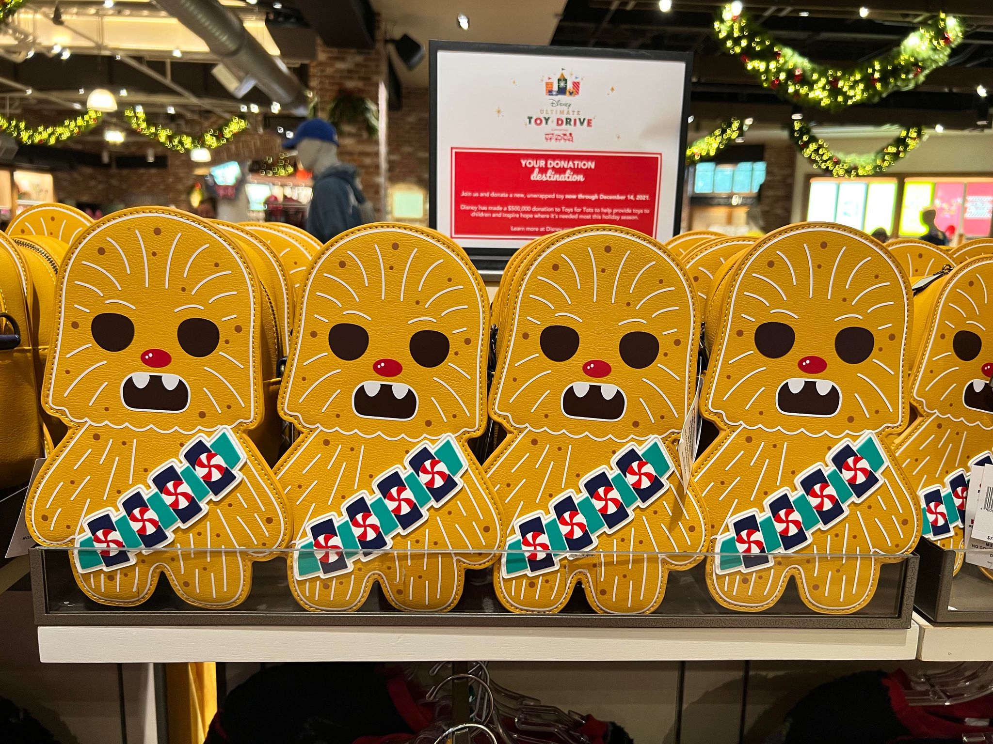 PHOTOS: New Christmas Treats and Gingerbread Cookie Chewbacca