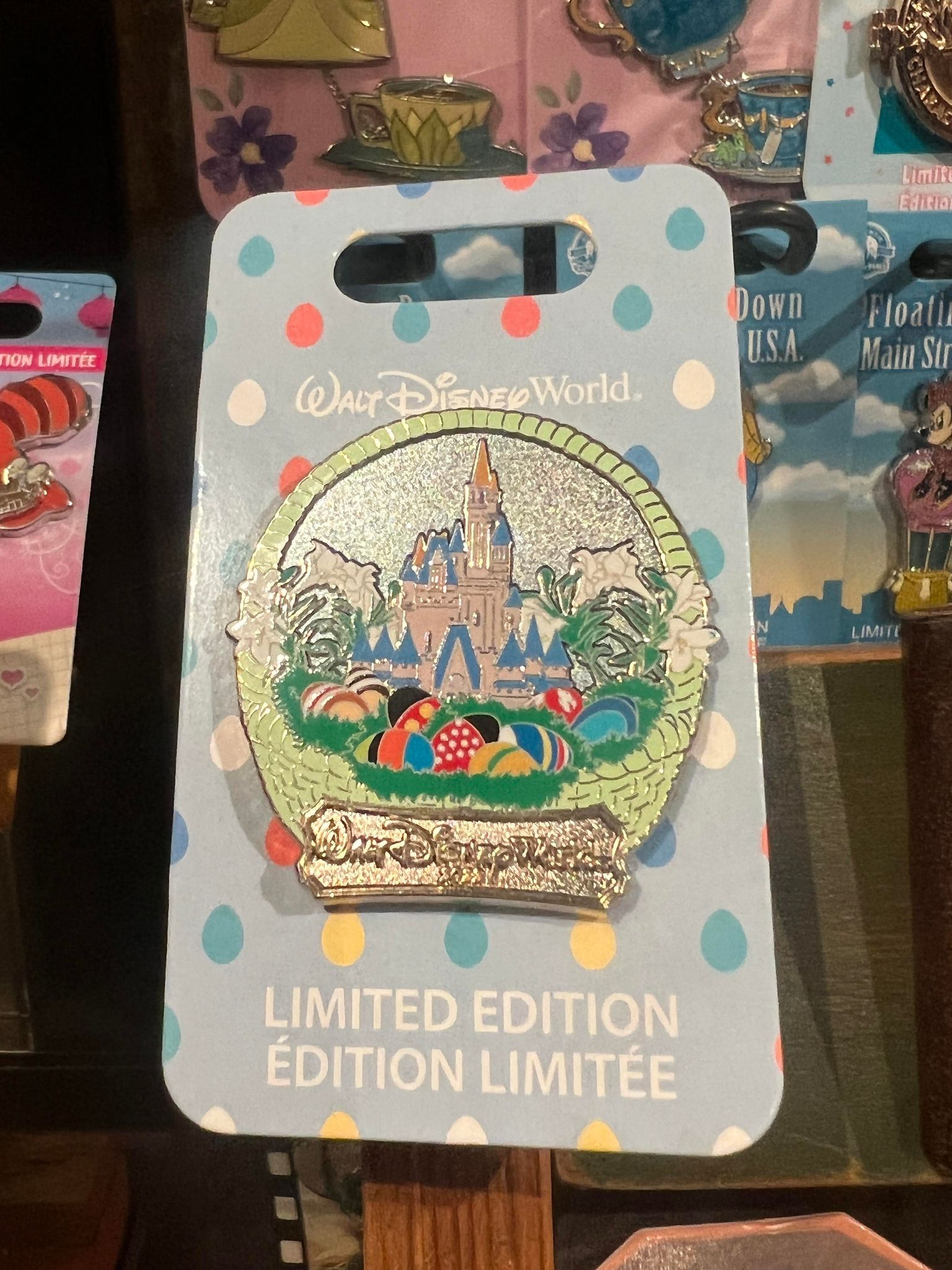   Minnie Mouse Spring Easter Egg Details about   Disney Trading Pin 
