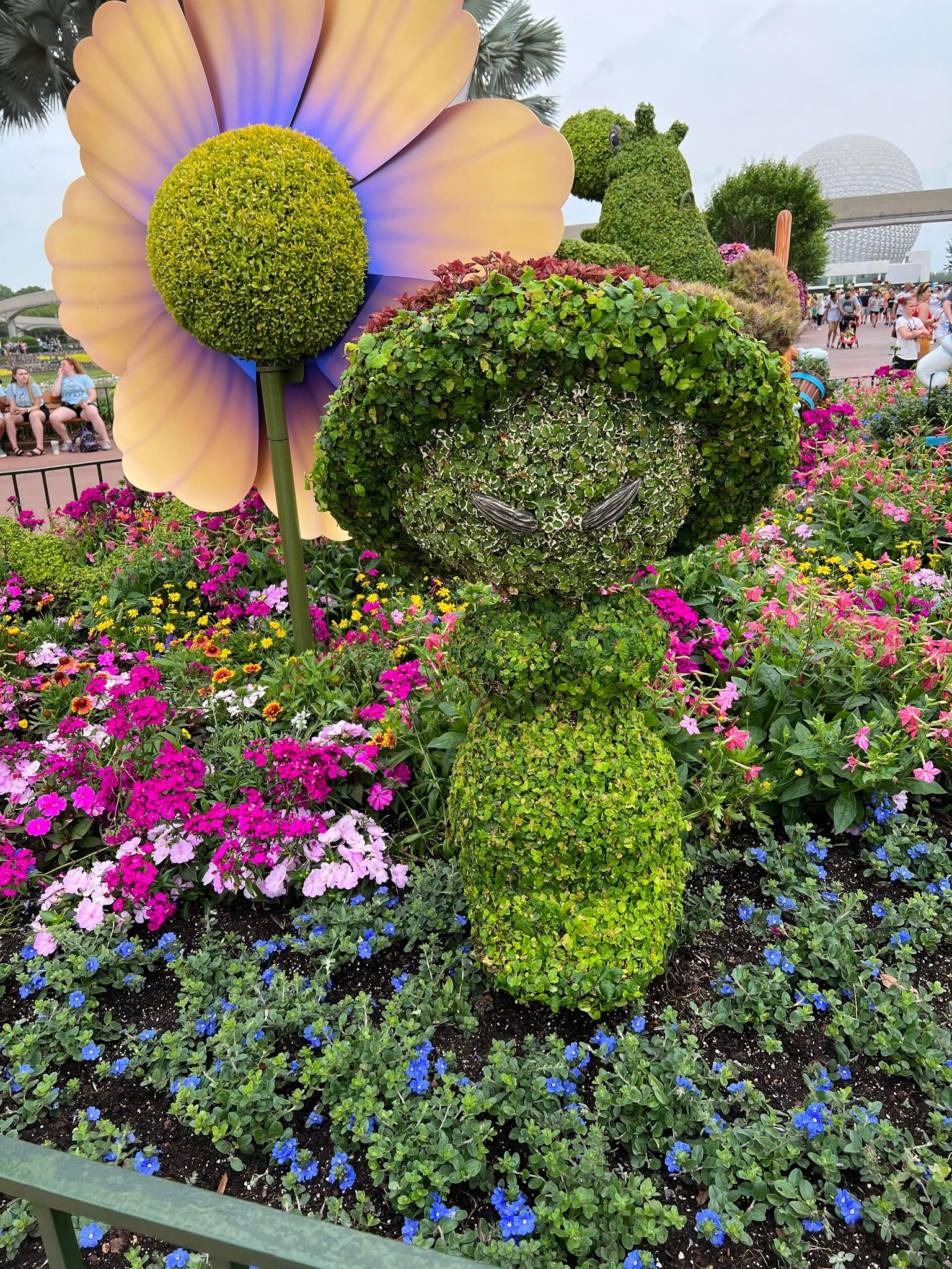 Fantasia Mushroom Topiaries Added To Flower & Garden Festival