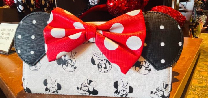 New Minnie Mouse purse $24.99 @tjmaxx #tjmaxx #tjmaxxfinds #tjmaxxdisney  #maxxlife #disneytjmaxxfinds #tjmaxxdisneyfinds #disneytjmaxx... | Instagram