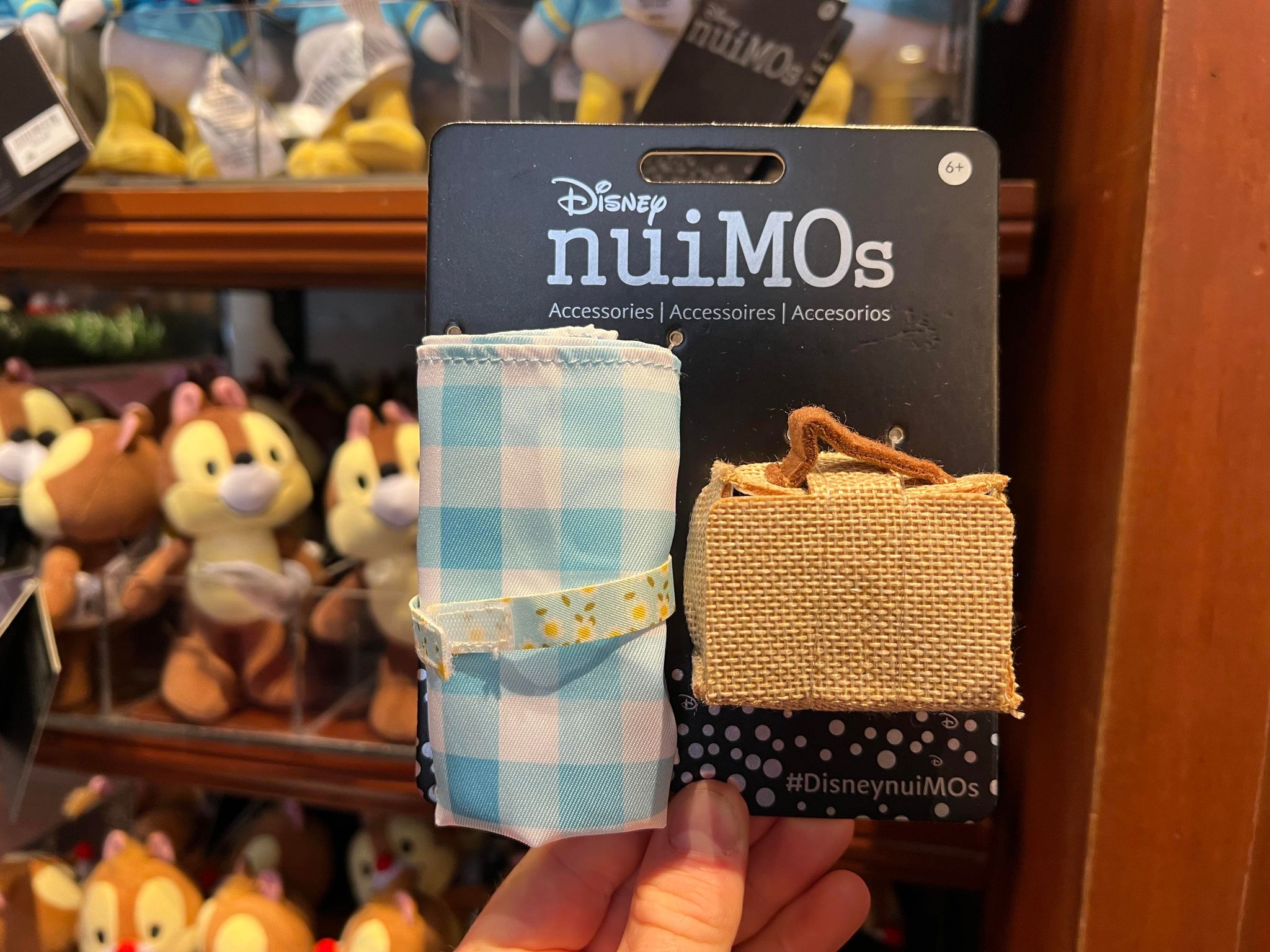 nuimo clothes