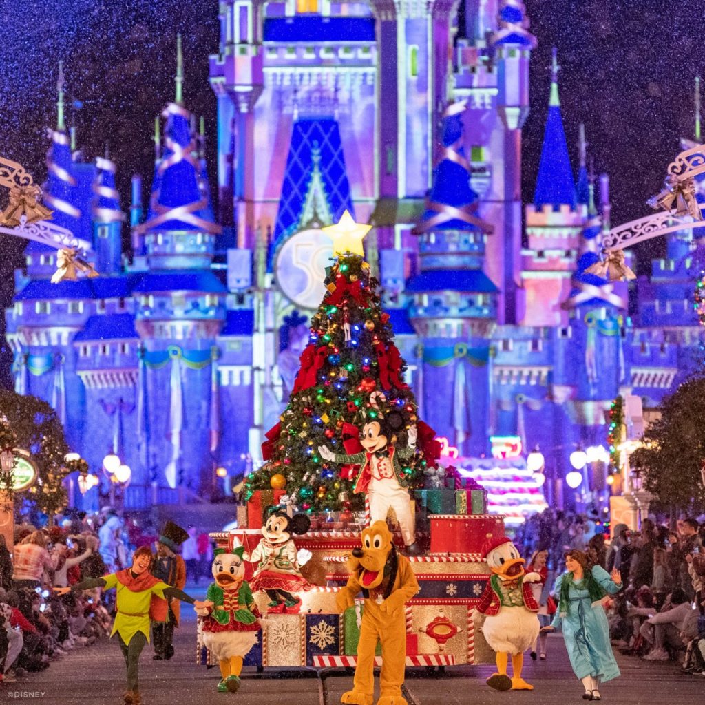 BREAKING NEWS: Everything You Need To Know About the Holidays at Disney ...