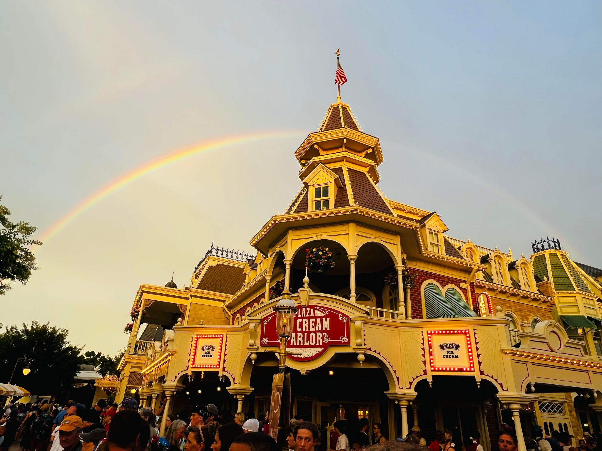 Magic Kingdom Plaza rainbow July 2022