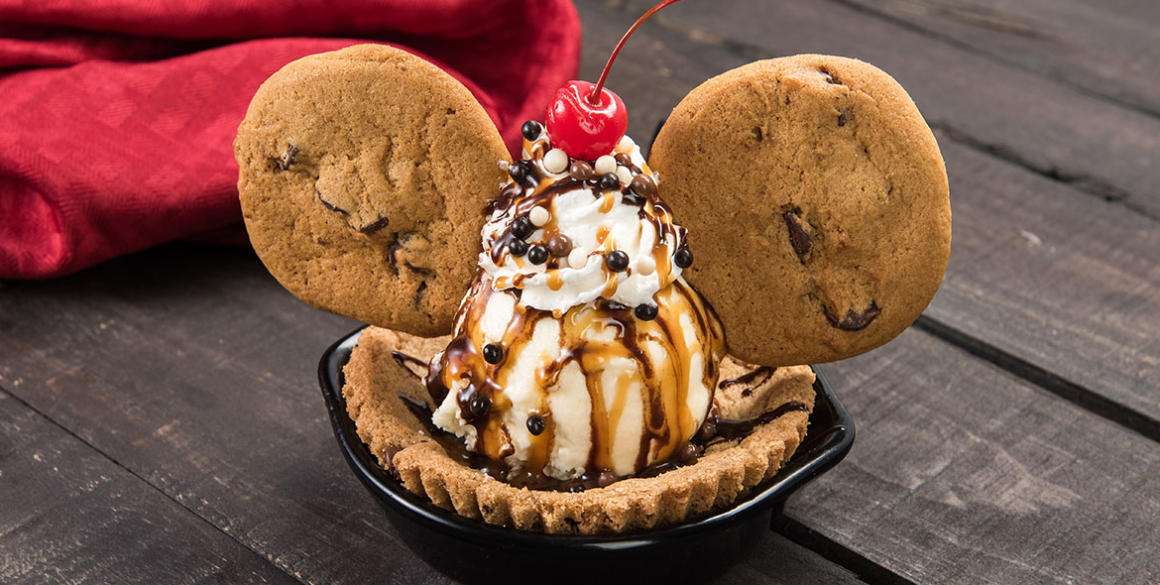Disney Cookies - Minnie's Bake Shop Crunchy Chocolate Chip