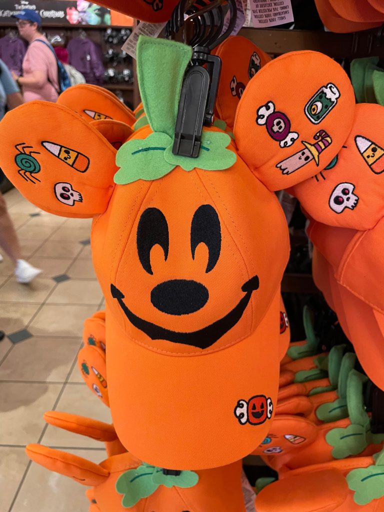 Mickey Pumpkin Hat face