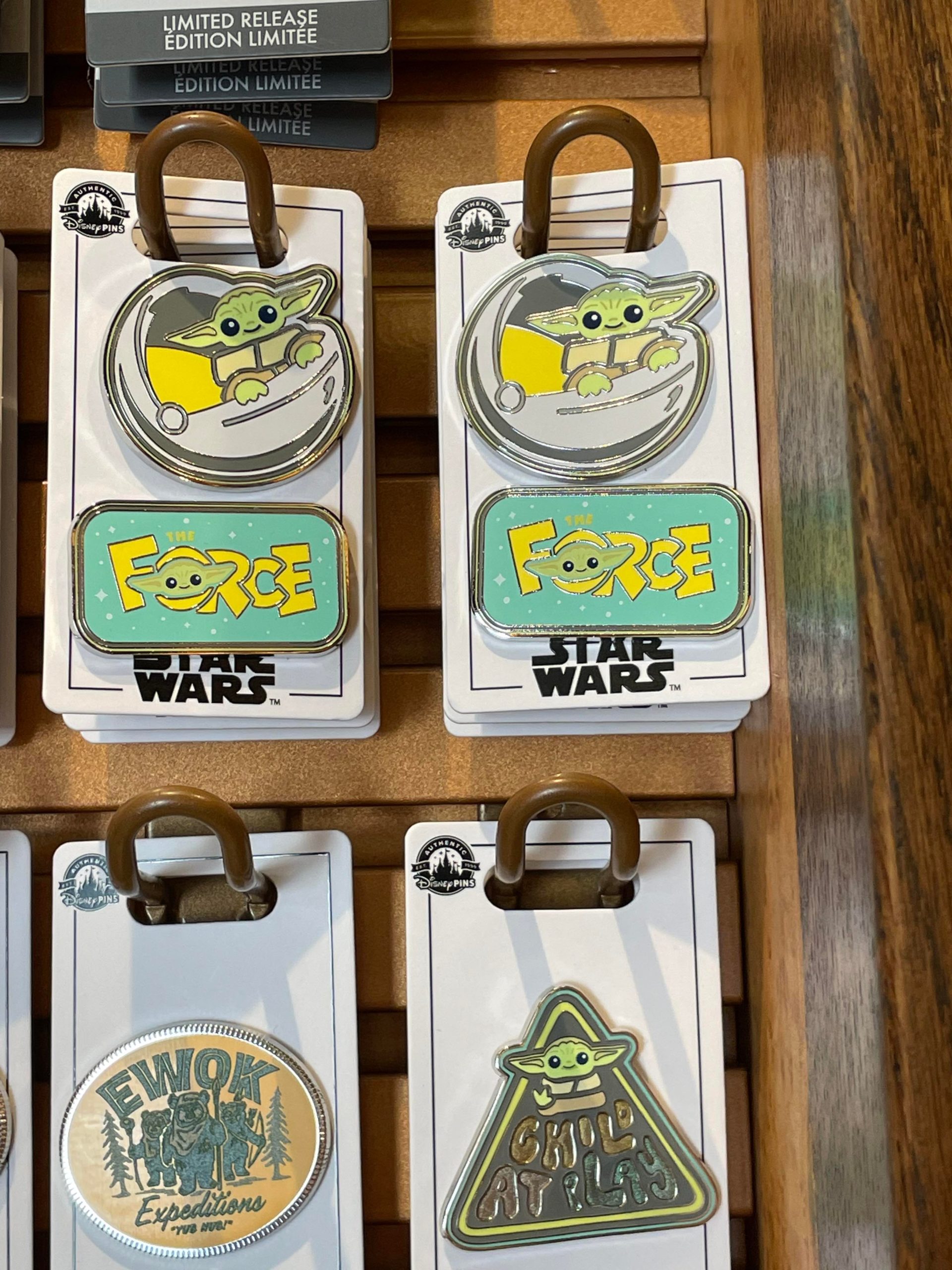 star-wars-grogu-pins