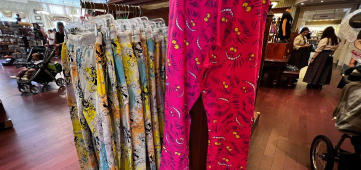 Disney Mickey Mouse & Friends T-Shirt & Plush Pant Pajama Women's Plus Size  Set | eBay