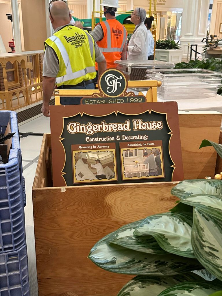 Gingerbread House Details