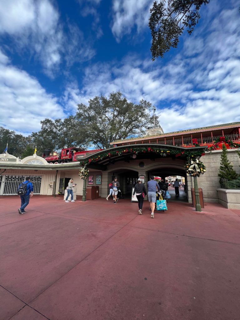 Walt Disney World Railroad at Magic Kingdom (A Charming Train Ride)