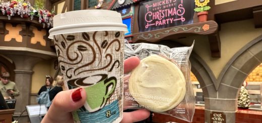 holiday cookies and drinks