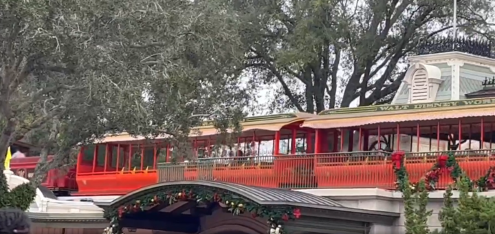 Walt Disney World Railroad Track and Train Testing is underway at the Magic  Kingdom for the Disney World Railroad
