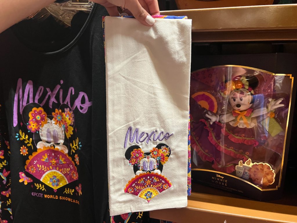 Minnie Mexico hand towel