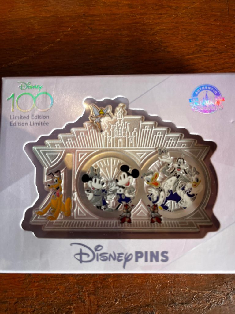 Disney100 Pin Set