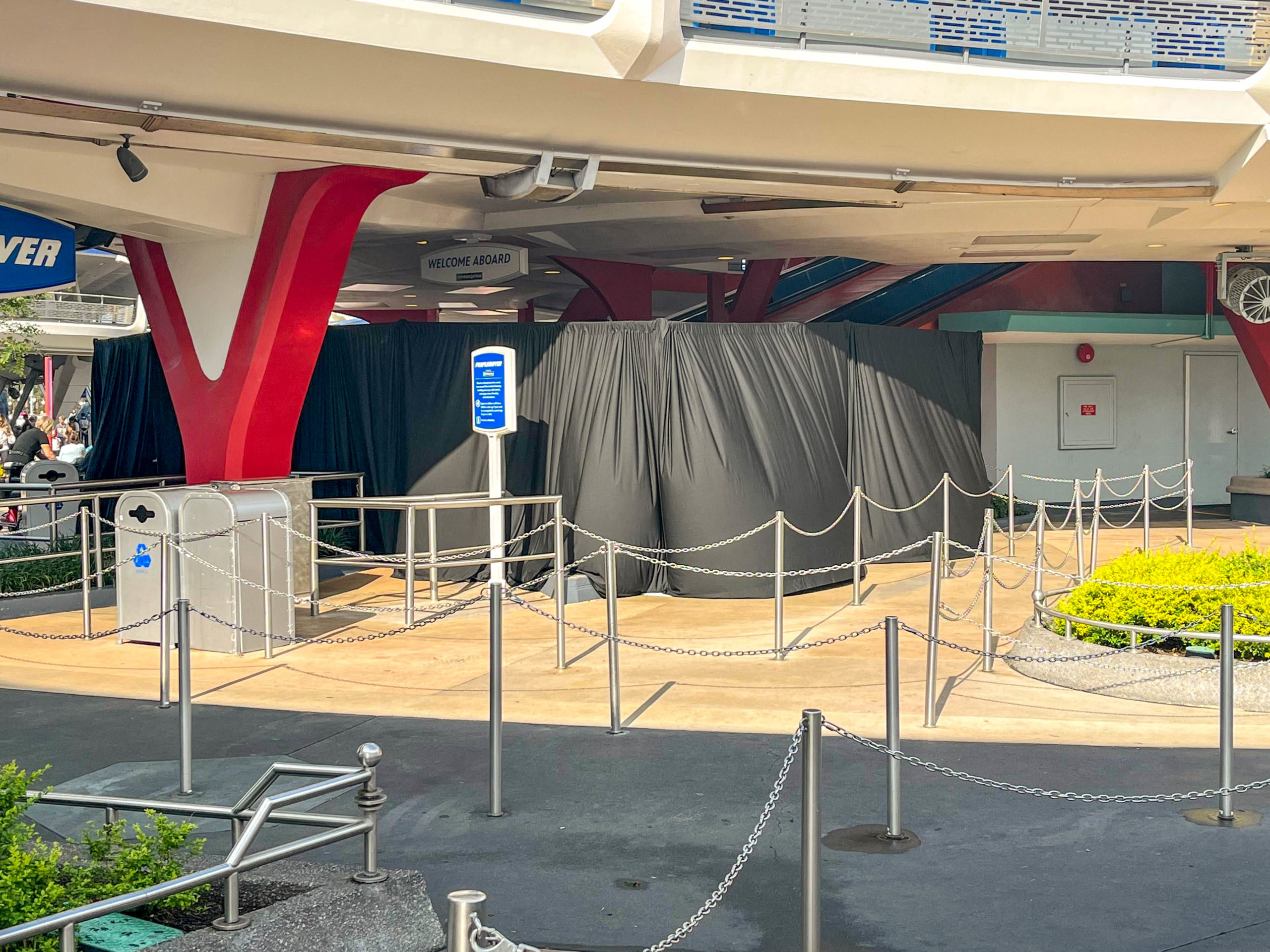 PeopleMover closed
