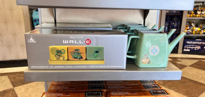 Wall-E Planters and Watering Can