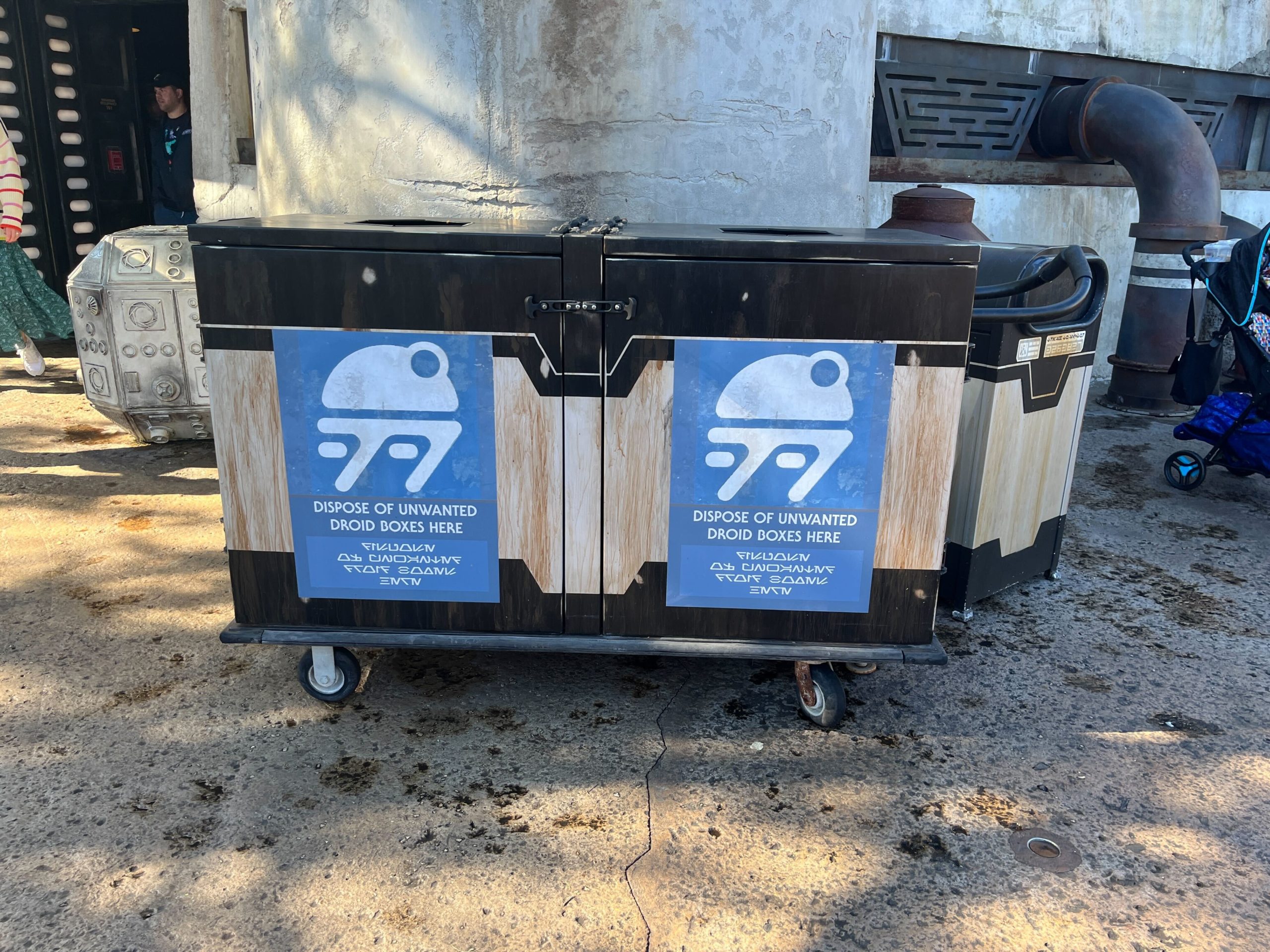 droid depot box recycling bins