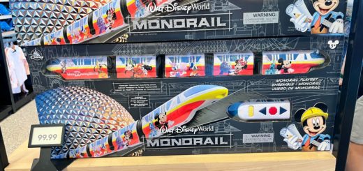 Walt Disney World monorail set