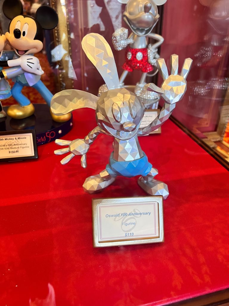 Oswald the Lucky Rabbit Disney100 Figurine