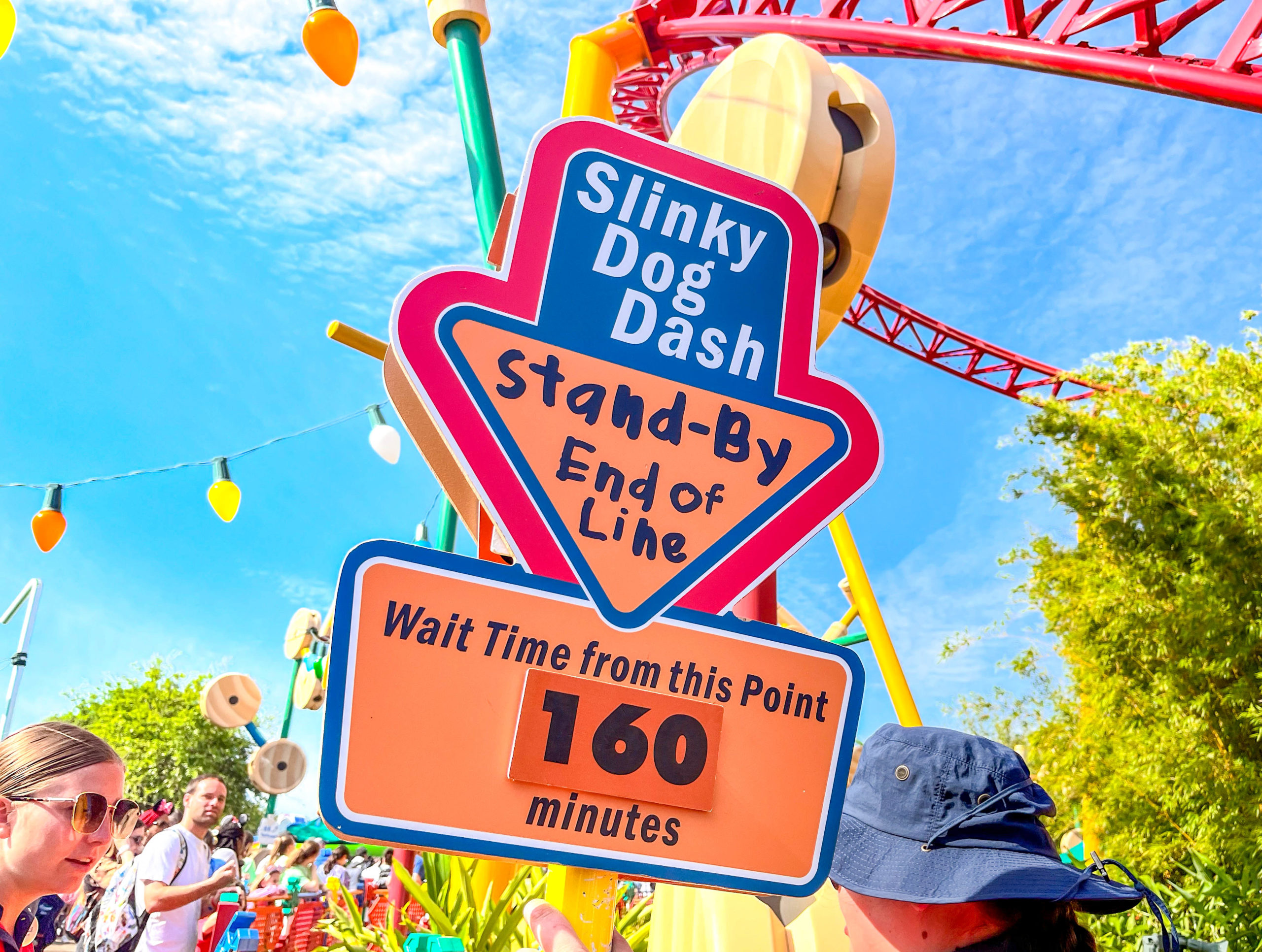 Slinky Dog Dash standby wait time