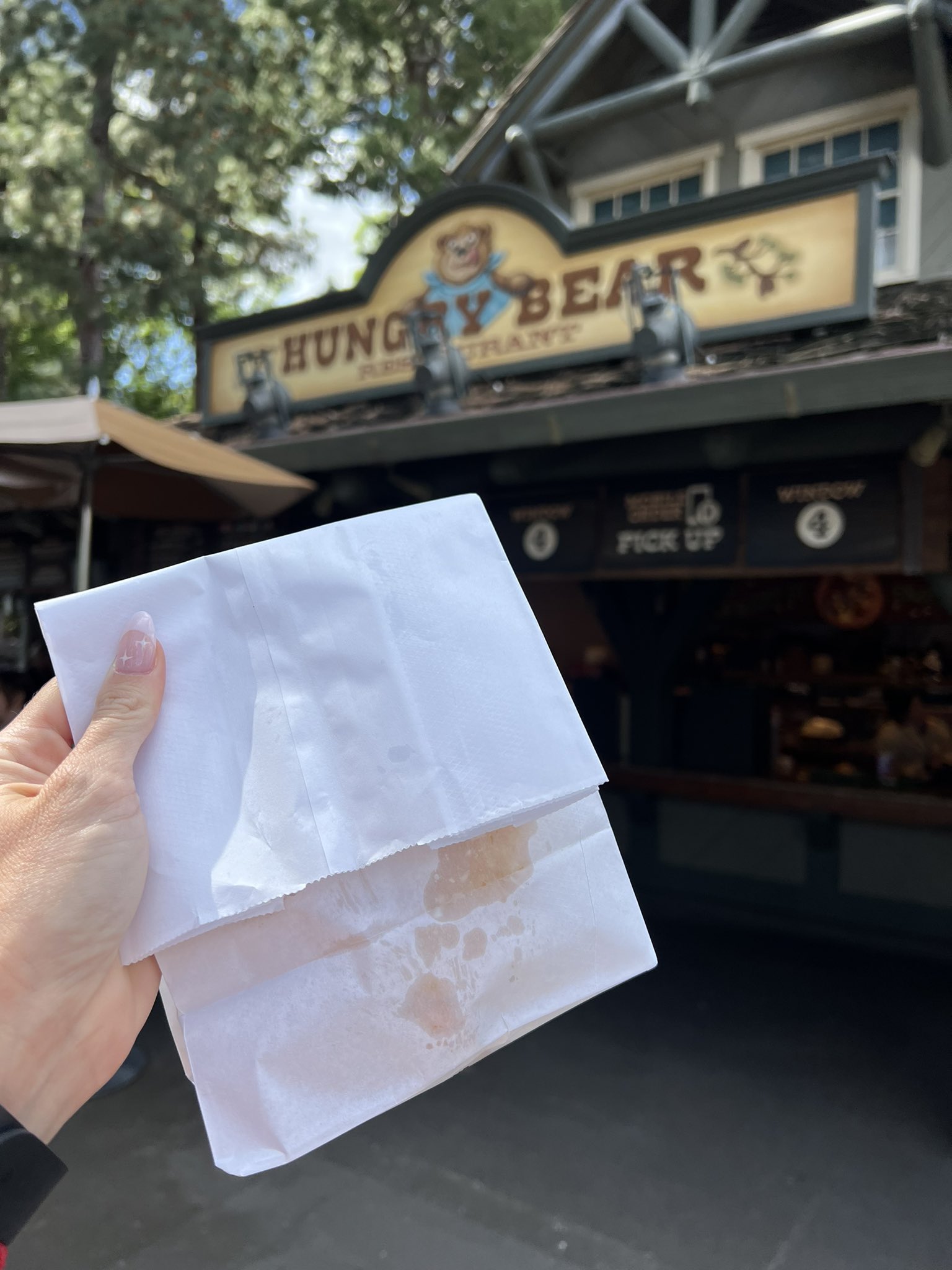 Hungry Bear Restaurant Disneyland