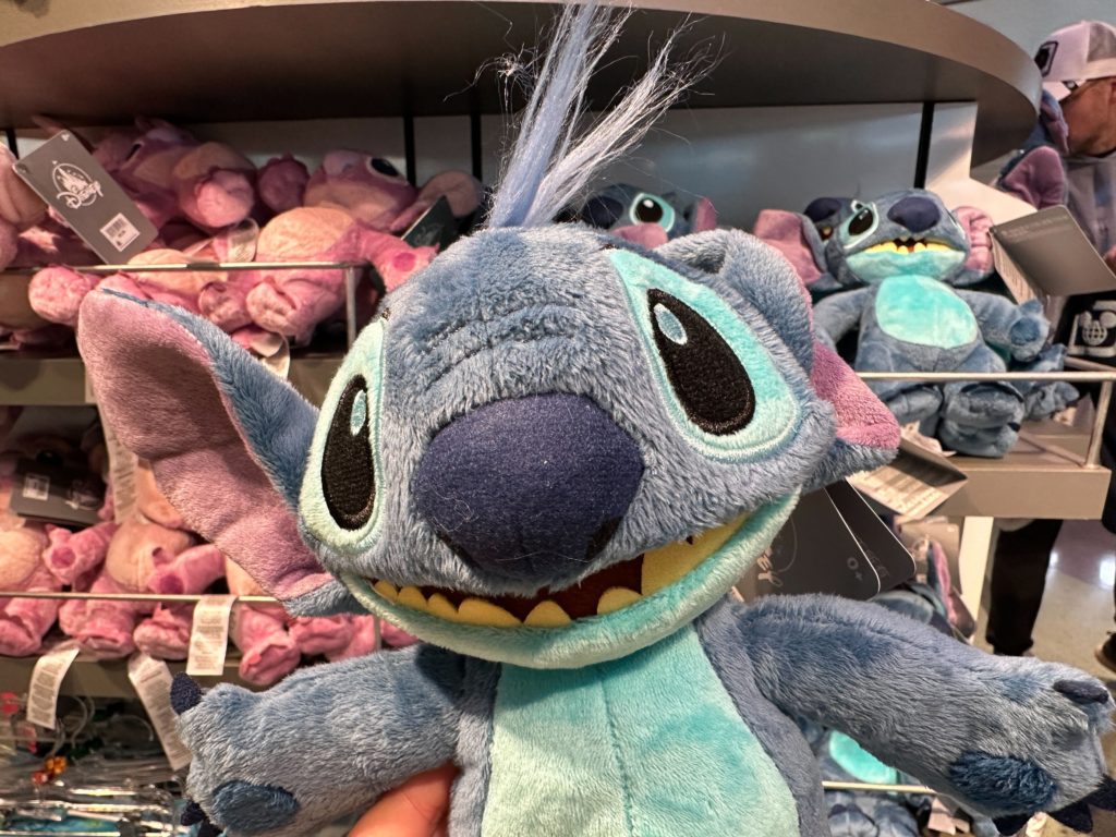 Cuddly Angel and Stitch Plushes Land at Magic Kingdom! - MickeyBlog.com