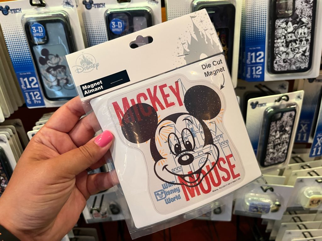 Mickey Mouse magnet