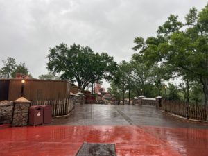 Frontierland Rain