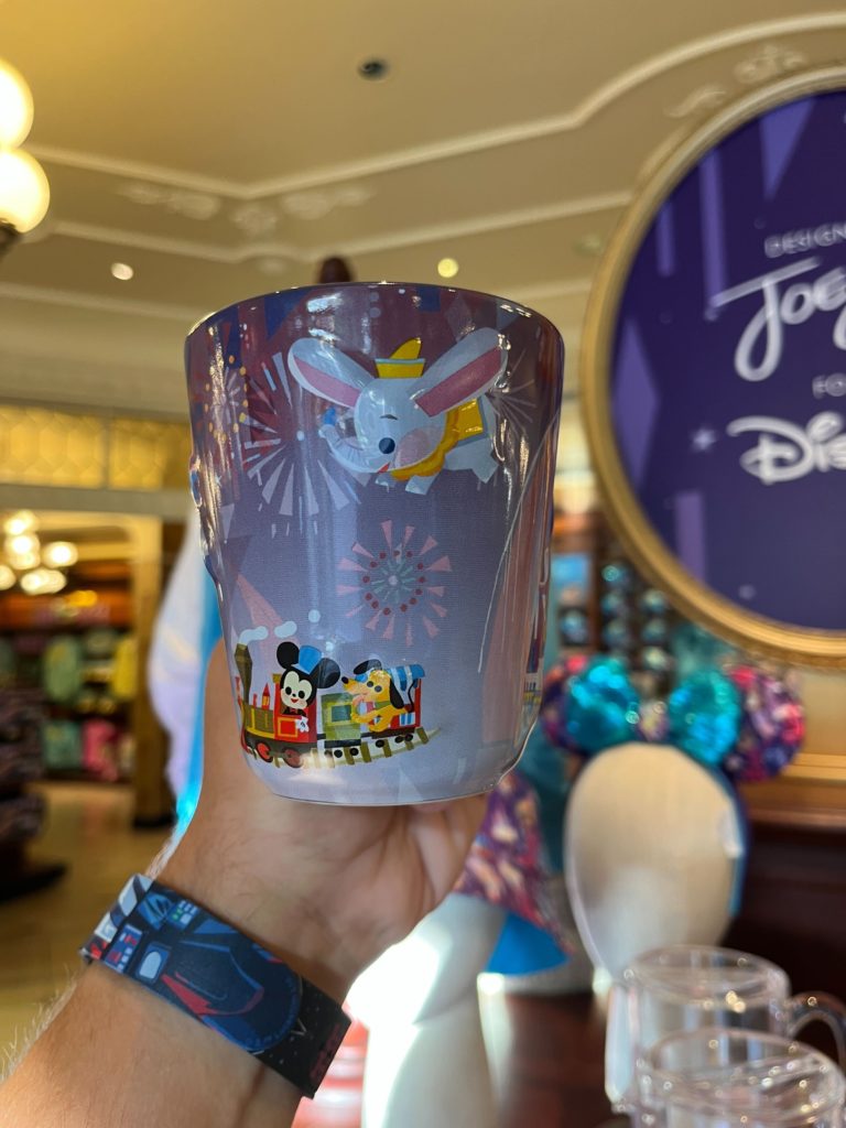 Disneyland Mug par Joey Chou