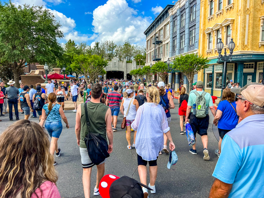 Spring Break and Easter Crowds Hollywood Studios Busy