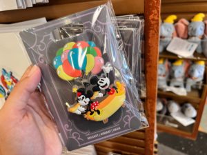 mickey and minnie magnet