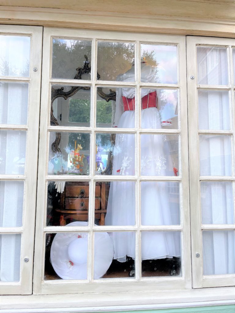 Mary Poppins Window UK Pavilion