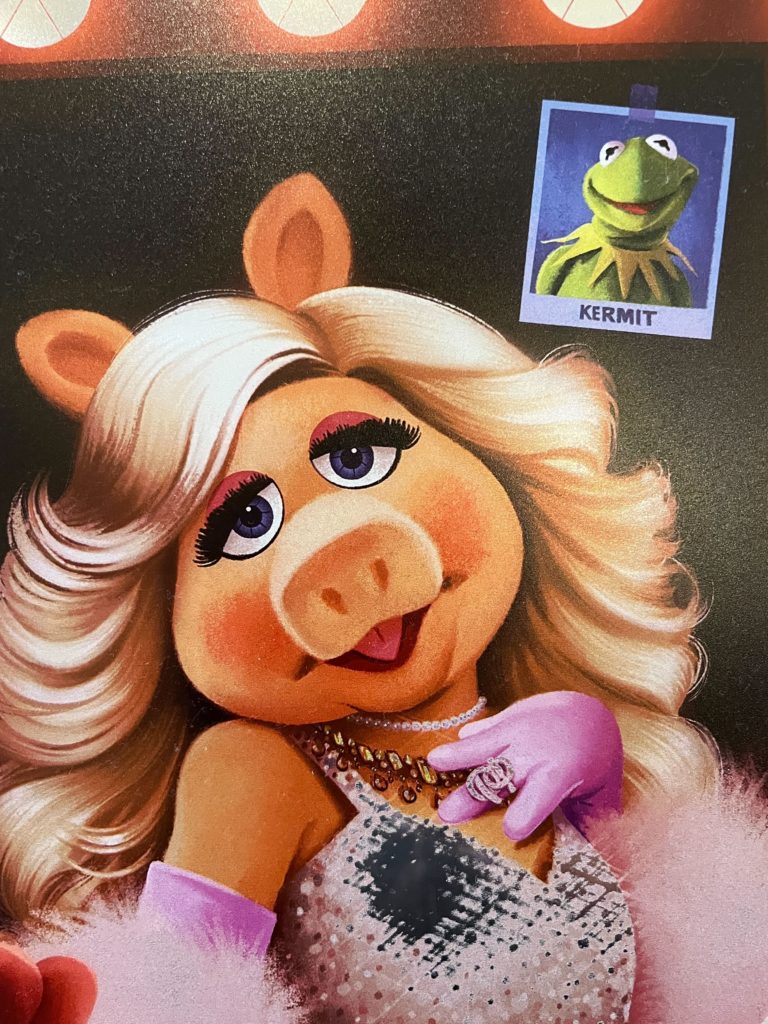 Ms. piggy print town Square theater