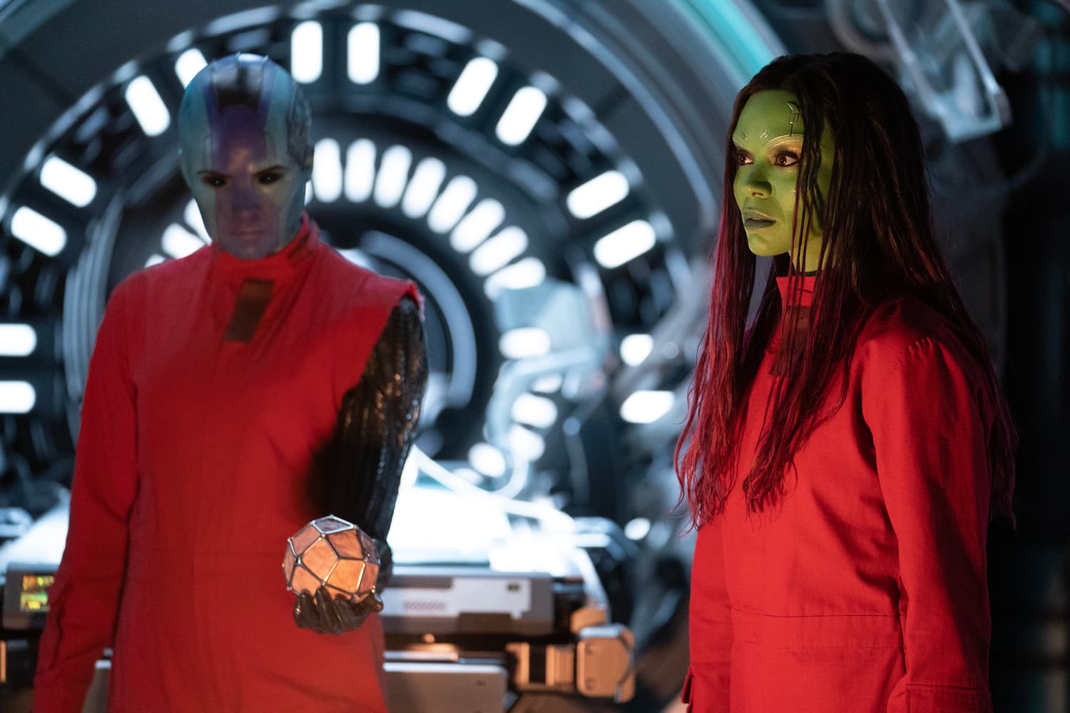 Nebula and Gamora still snarl at one another.