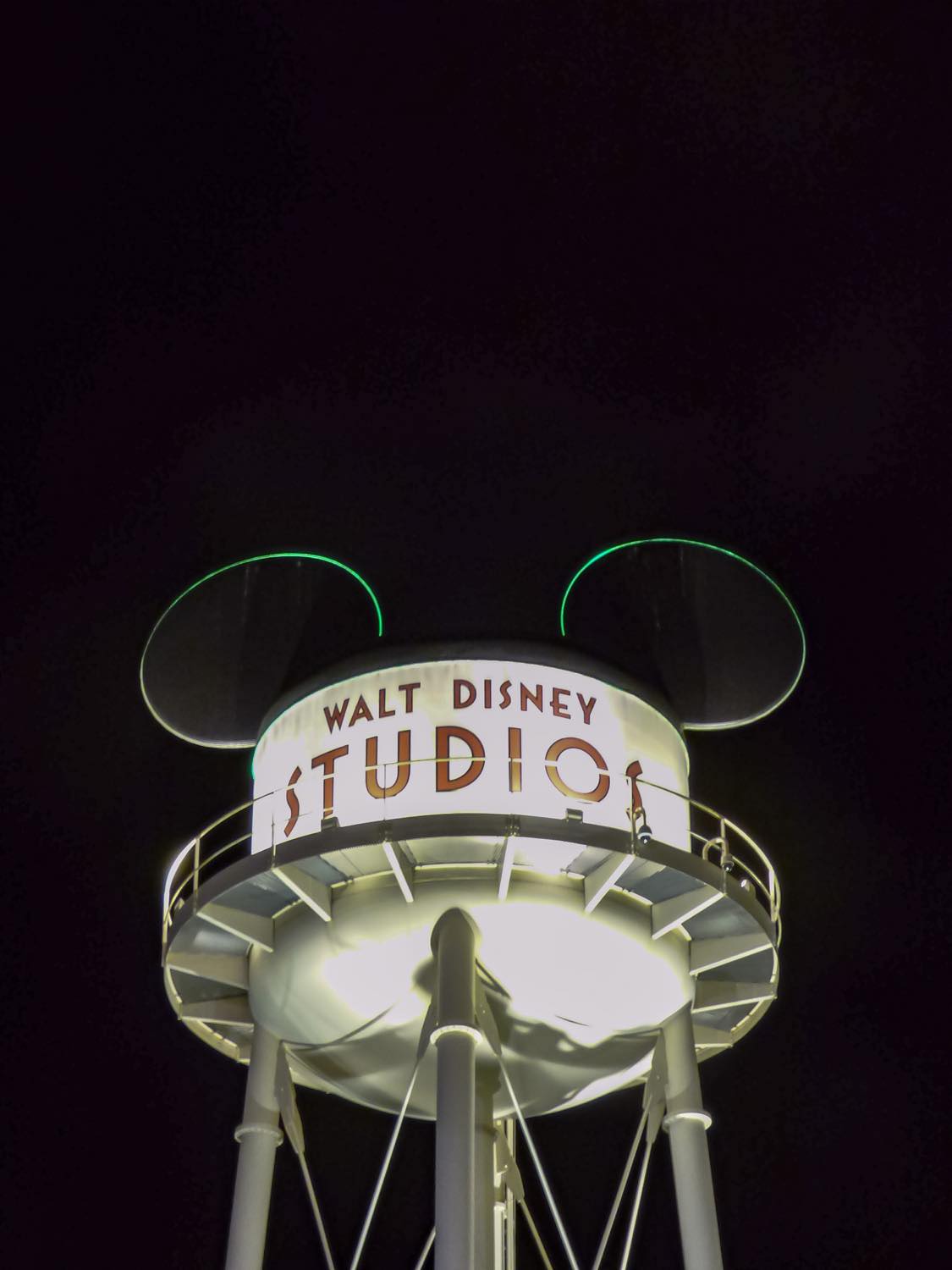 Earful tower Walt Disney Studios DLP night