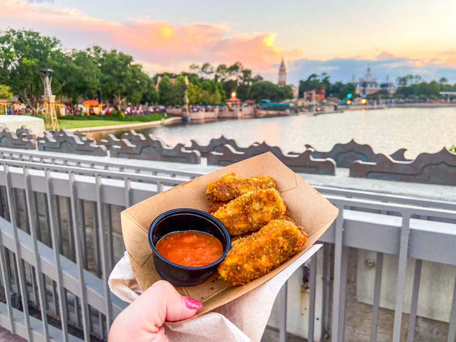 2023 EPCOT Food and Wine Festival India Curry-Spiced Crispy Cheese with Mango-Curry Ketchup