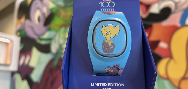 Winnie the Pooh Disney100 MagicBand